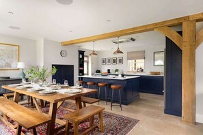 Dining - Essitone: Cinema Room, Games Room, Gym & More! (Ashton Keynes)