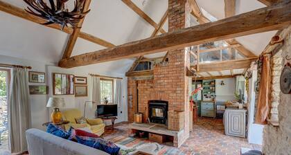 Wedgewood Barn | Cotswolds Holiday Let | 1 Bed & Sleeps 2