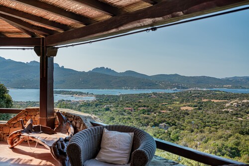 Belvedere Apartment by Wonderful Italy