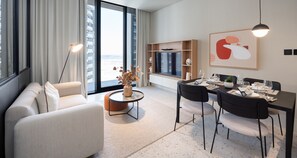 Apartment - Urban 1BR w Balcony in Business Bay (Dubai)