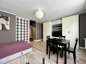 2 camere, ferro/asse da stiro