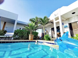 Piscine extérieure