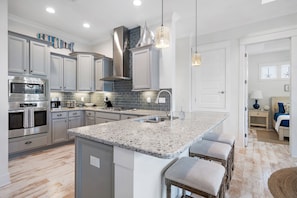Fully Stocked Kitchen