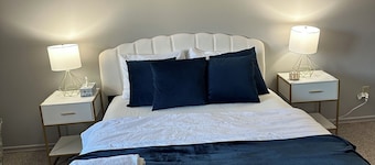 Cozy Private Room in Edmonton