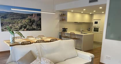 Modern and contemporary apartment for 6-7 people