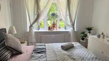 2 chambres, fer et planche Ă repasser, Wi-Fi, draps fournis