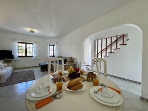 Interior - FARO TERRACE VILLA by HOMING (Faro)