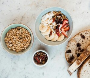 Free daily self-service breakfast  - The Candlelight Inn (Rocky Harbour)