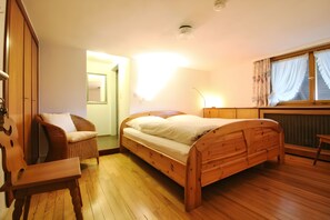1 bedroom - Room-double Room Apple Blossom (Schuttertal)