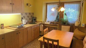Zimmer, 1 Schlafzimmer, Terrasse | Speisen