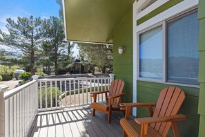 Terrace/patio - Luxury Three Bedroom Home with Amazing Views Near Sedona & Wineries (Cottonwood)