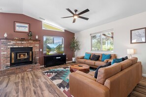 Smart-TV, Videospiele, Arbeitsbereiche