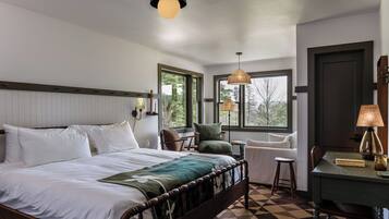 1 bedroom, in-room safe, desk, laptop workspace