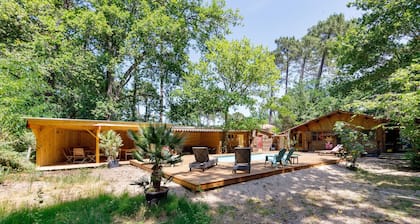 Chalet 'Cap Ferret Villa Grand Bois' mit privatem Pool, Terrasse und Garten