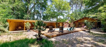 Chalet 'Cap Ferret Villa Grand Bois' with Private Pool, Terrace, and Garden