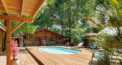 Chalet 'Cap Ferret Villa Grand Bois' with Private Pool, Terrace, and Garden