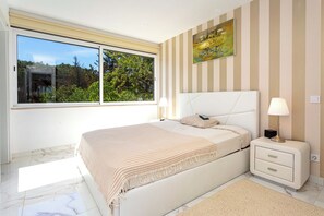 3 camere, Wi-Fi, lenzuola