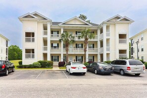 Exterior - Cozy 2-bedroom 2nd floor condo with golf course fairway views in Myrtle Beach (Myrtle Beach)