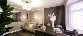 Large Garden+Fast WiFi+Sleeps 5+Parking+Pool Table