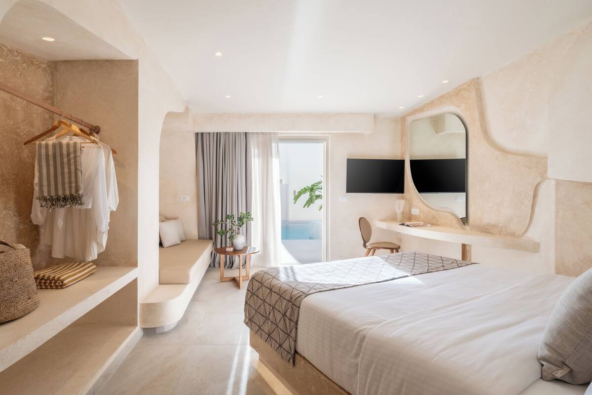 Premium bedding, down duvets, memory-foam beds, minibar