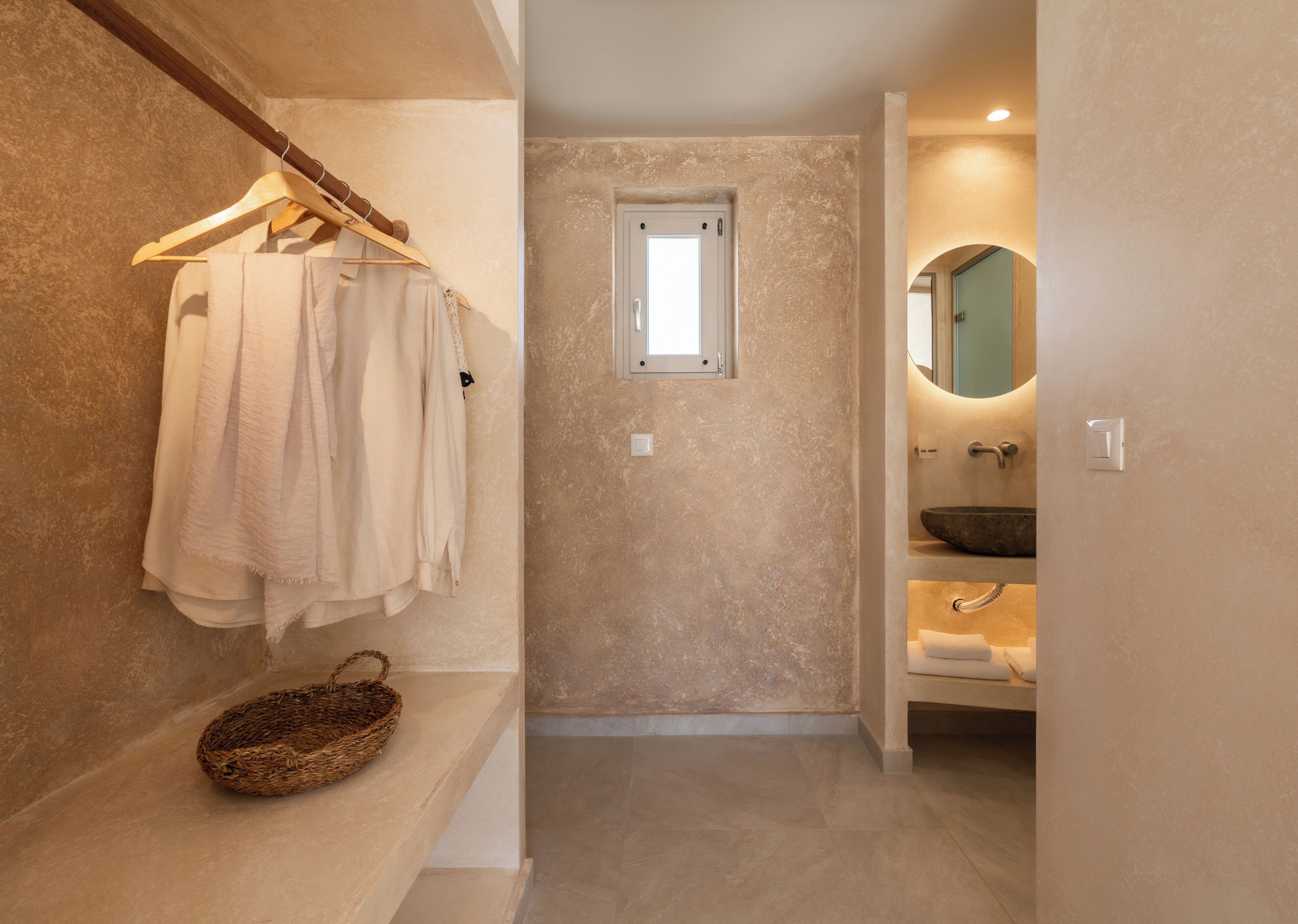 Photo - Heyday Luxury Suites