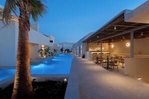 Exterior - Heyday Luxury Suites (Santorini)