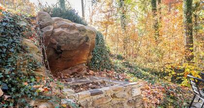 Castle Cliff Riverfront Cottage Peaceful Private Less than15 min to Harrisonburg