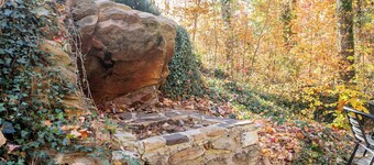 Castle Cliff Riverfront Cottage Peaceful Private Less than15 min to Harrisonburg