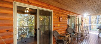 Castle Cliff Riverfront Cottage Peaceful Private Less than15 min to Harrisonburg