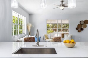 Interior - Isla Living 3 Bed / 2 bath / Waterfront / Kayaks (Anna Maria)