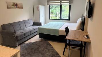 Classic Condo | 2 bedrooms, free WiFi