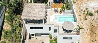 Hotel suites with 2 bedrooms and WiFi, AC in peaceful Sayulita