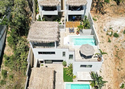 Hotel suites with 2 bedrooms and WiFi, AC in peaceful Sayulita
