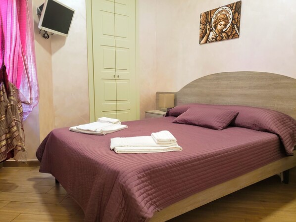 1 habitación, wifi gratis y ropa de cama