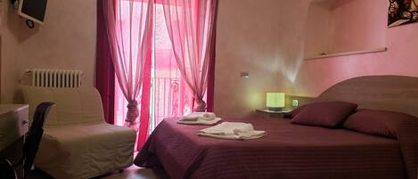 1 多间卧室、免费 WiFi、床单