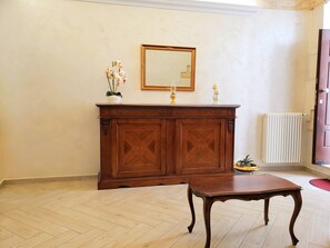 Interior - Dimora Arco 2 - Affitti Brevi Italia (Monte Sant´Angelo)