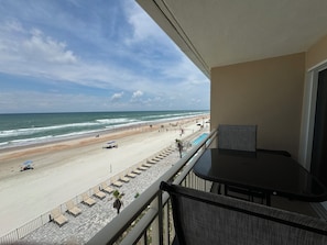 Property grounds - Seaz The Dayz in a Newly Renovated Oceanfront Studio
POOL/ OCEAN ACCESS OPEN (Daytona Beach)
