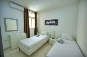 2 Schlafzimmer, Bügeleisen/Bügelbrett, kostenloses WLAN, Bettwäsche