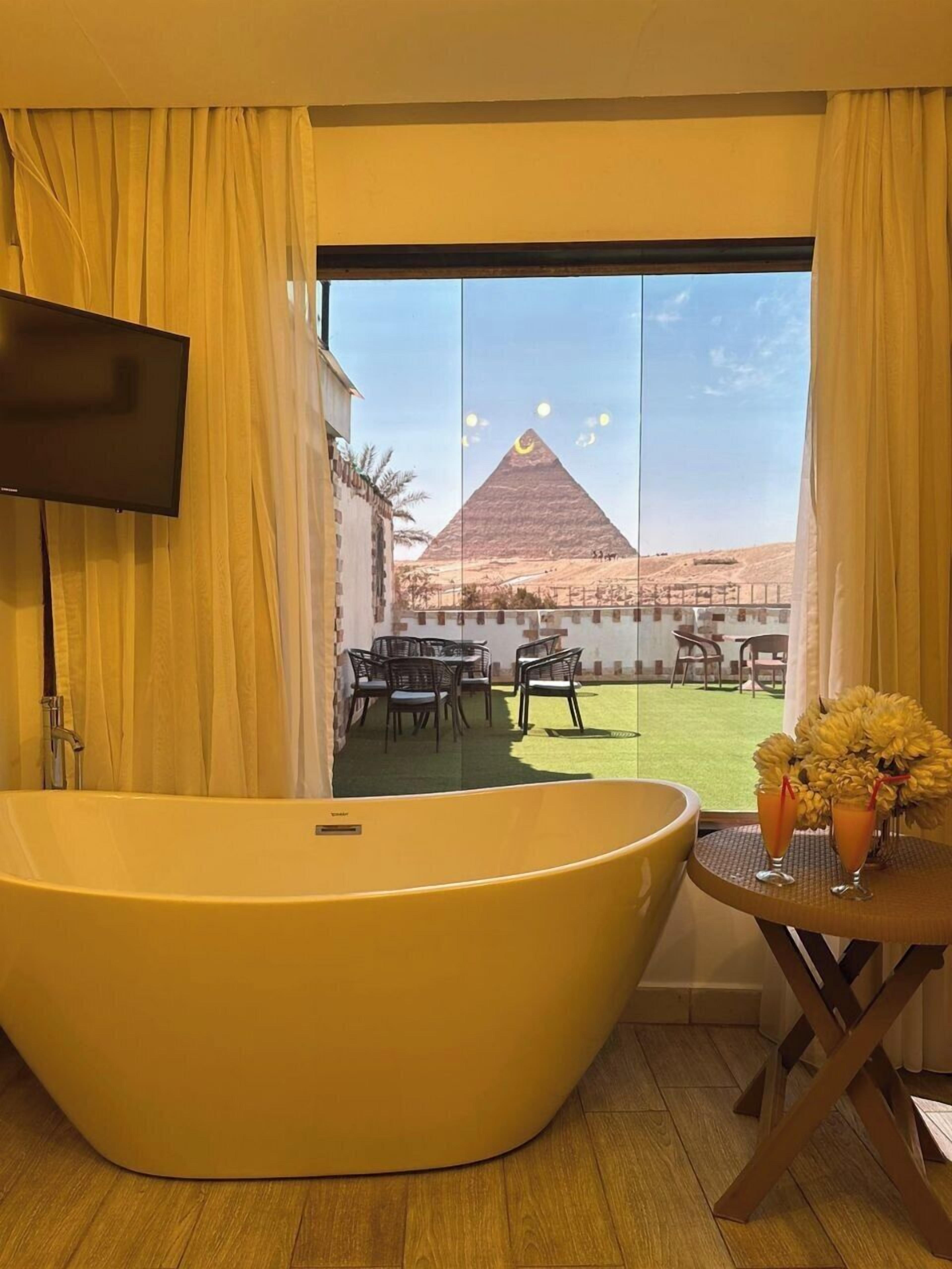 Foto - White House Pyramids view