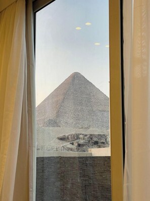 Minibar, soundproofing, free WiFi - White House Pyramids View (Giza)