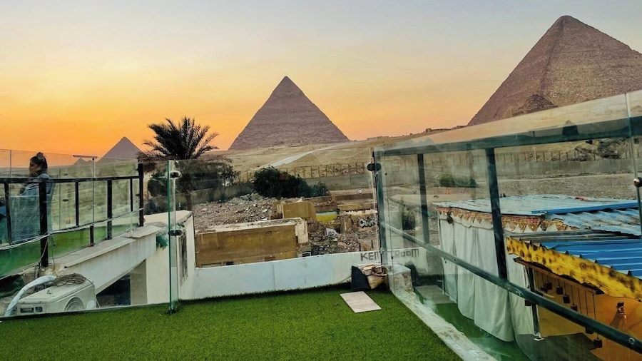 White House Pyramids View