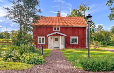 Beautiful home in Ydre with WiFi