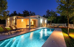 Pool - Lovely home in Klarici (Klarici)