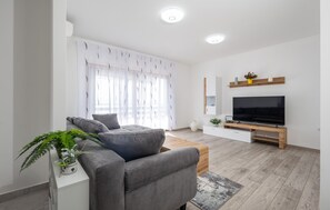 Living area - Awesome apartment in Kolavici (Kolavici)