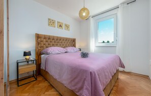 1 soverom, reiseseng for barn, wi-fi (inkludert) og sengetøy