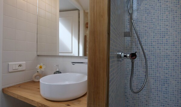 Secadora de cabello y toallas 