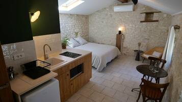 1 chambre, Wi-Fi gratuit, draps fournis