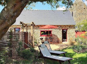Terrace/patio - De Rulinen - Orchard side (SAINT CLET)