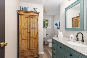 Maison Deluxe | Salle de bain