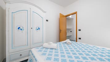 1 Schlafzimmer, BĂŒgeleisen/BĂŒgelbrett, kostenloses WLAN, BettwĂ€sche